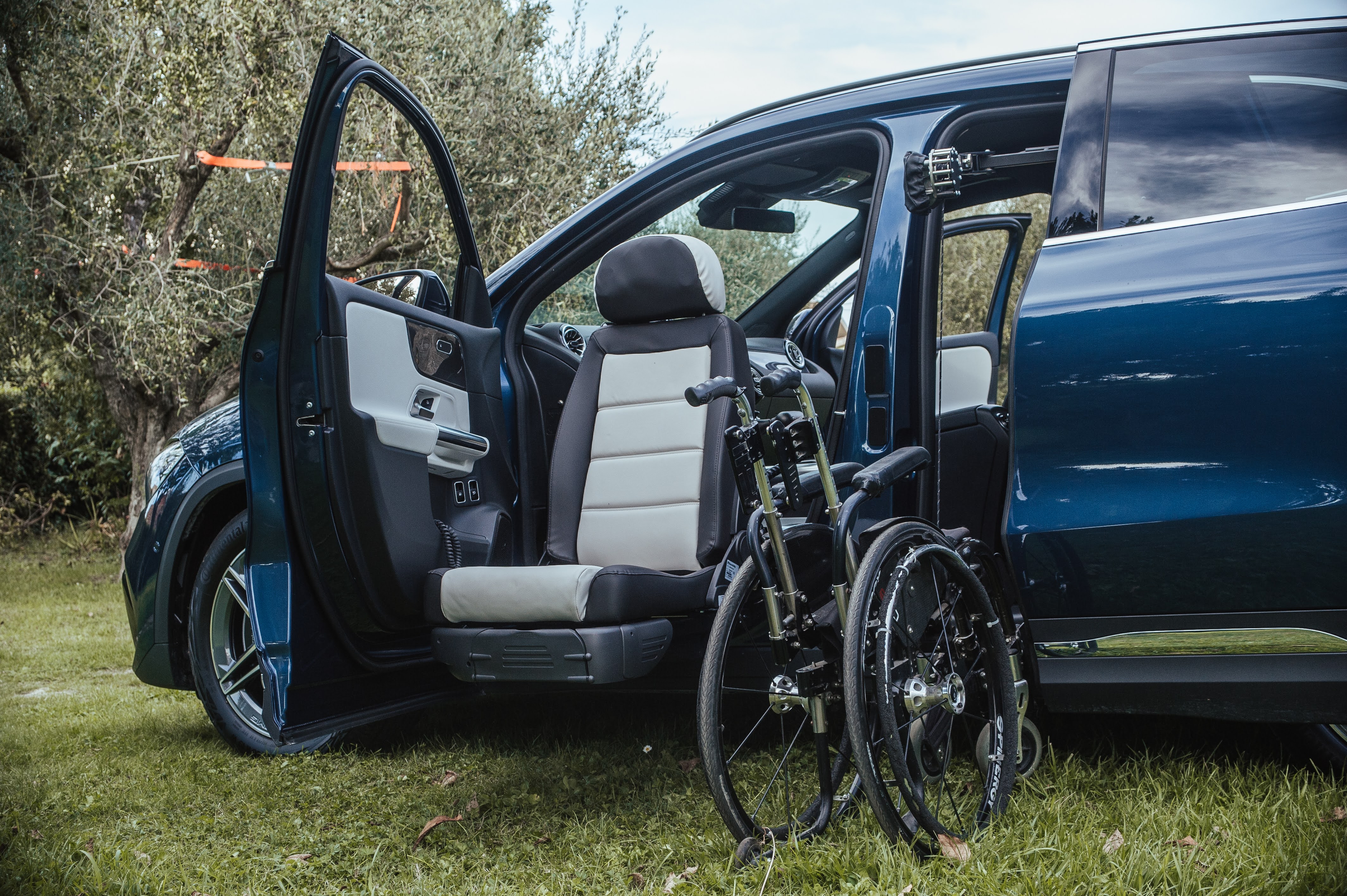 Auto con supporto disabili